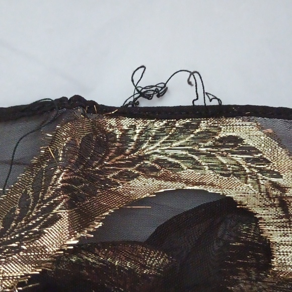 Glentex Black Gold Metallic Rayon Scarf - Picture 6 of 9